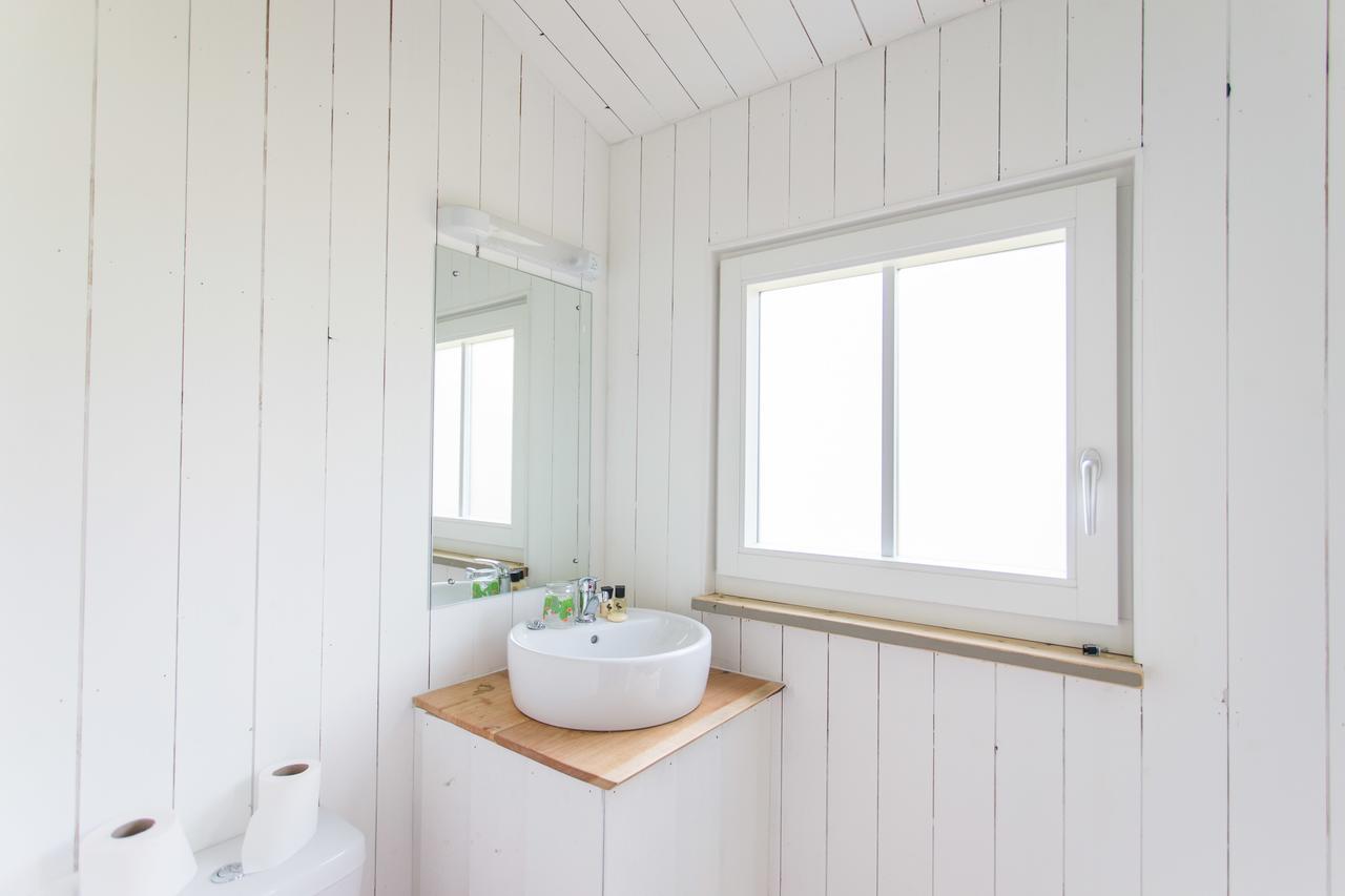 The Holford Arms Chalets And Glamping Hotel Didmarton Buitenkant foto