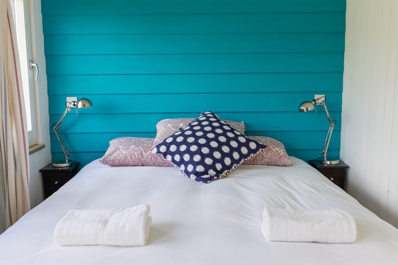 The Holford Arms Chalets And Glamping Hotel Didmarton Buitenkant foto